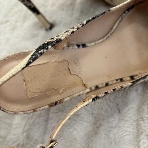 Nine West Black and Cream Snakeskin Peep toe High Heels Size 7 - Picture 7 of 15